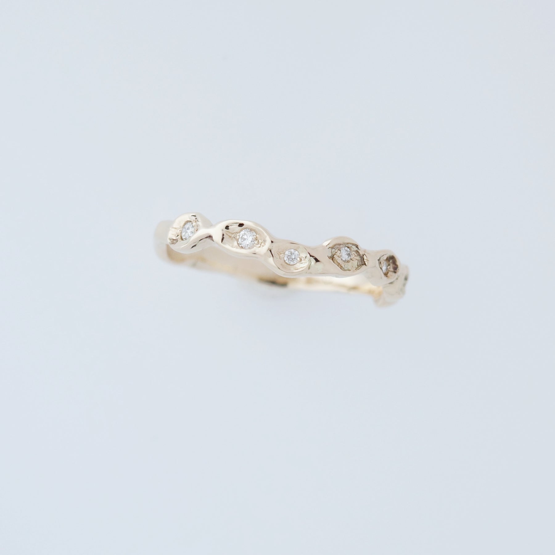 F6024 BUDS リング