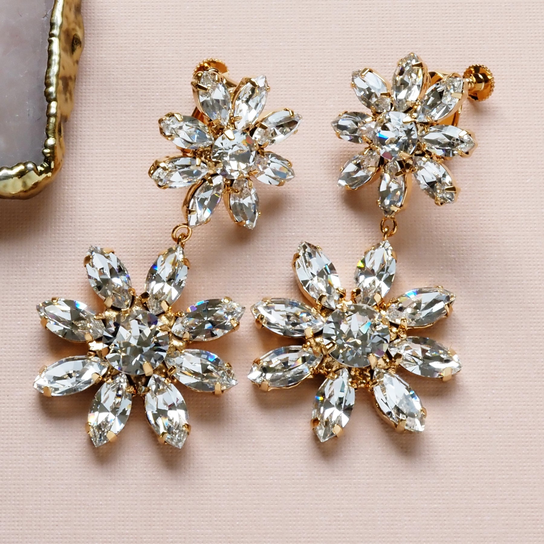 クリスタルガラス スワロフスキー bijouxアクセサリー bijoux イヤリング 花イヤリング 大ぶりアクセサリー 神戸アクセサリー 【masae 公式】