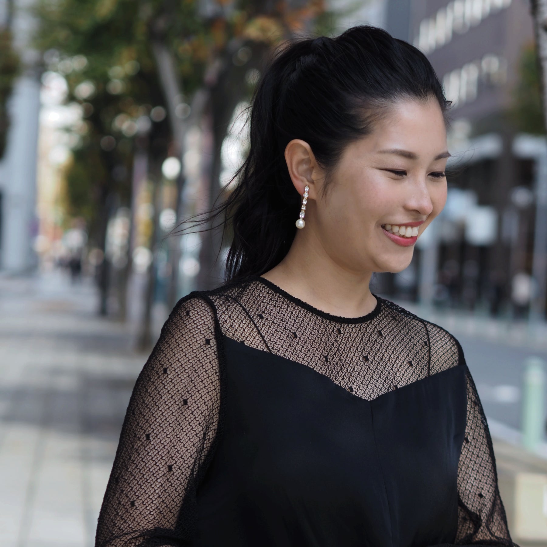 DIOTA イヤリング - masae公式オンラインストア | ビジューイヤリング、クリスタルガラス、スワロフスキーイヤリング、コスチュームジュエリー、ロングイヤリング、パールアクセサリー、ブライダルイヤリング、ブライダルアクセサリー、結婚式イヤリング、お呼ばれイヤリング、パーティーイヤリング、前撮りアクセサリー、プレ花嫁、谷まりあ着用、美人百花掲載、大人百花掲載、andGIRL掲載