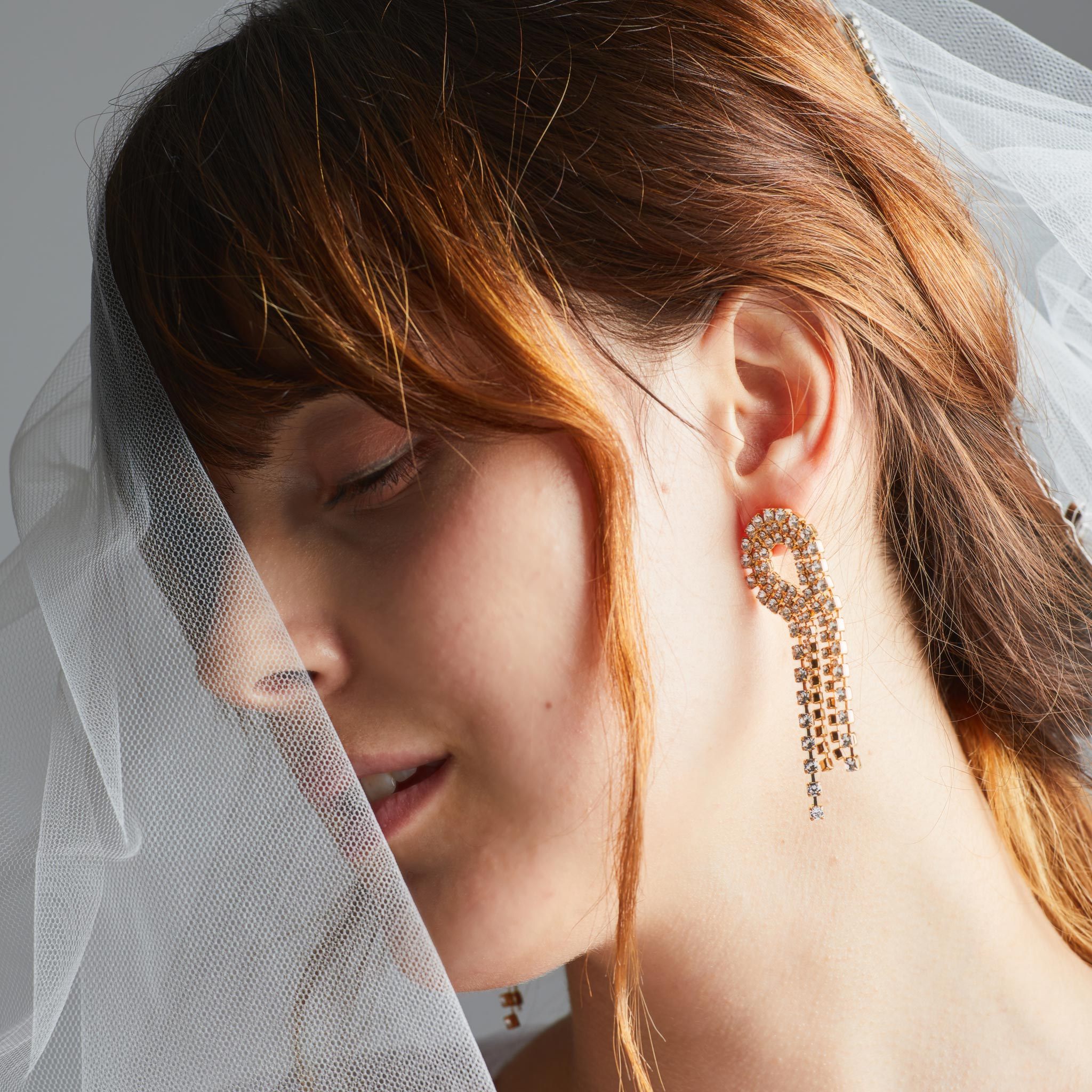 ELANA ピアス - masae公式オンラインストア|ビジュー、ビジューアクセサリー、ビジューピアス、大ぶりアクセサリー、揺れるピアス、結婚式ピアス、ブライダルアクセサリー、ブライダルピアス、プレ花嫁、ハンドメイドピアス、オケージョンシーン