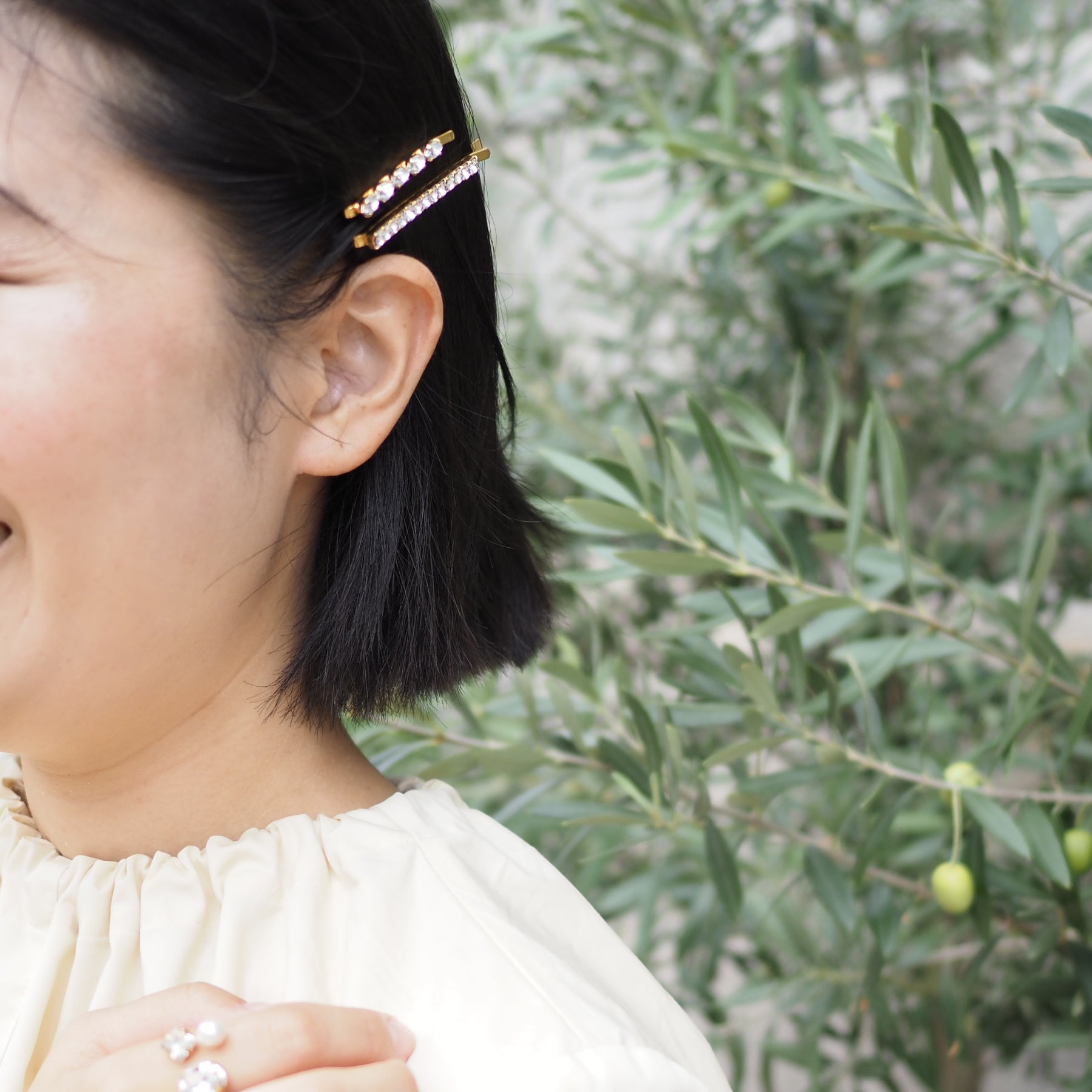 KYRA ヘアピン - masae公式オンラインストア|ビジューアクセサリー、ビジューヘアピン、ヘアアクセサリー、キラキラヘアピン、オケージョンシーン、結婚式アクセサリー、ブライダルアクセサリー、お呼ばれアクセサリー