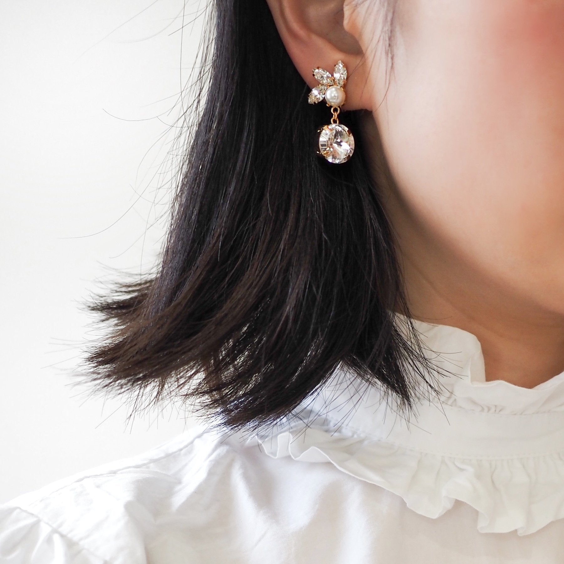 LALIMA イヤリング -masae公式オンラインストア | ビジューイヤリング、クリスタルガラス、スワロフスキーイヤリング、パーティーアクセサリー、揺れるイヤリング、パールイヤリング、コスチュームジュエリー、クラシカルアクセサリー、結婚式イヤリング、ブライダルイヤリング、ブライダルアクセサリー、お呼ばれイヤリング、鈴木亜美着用