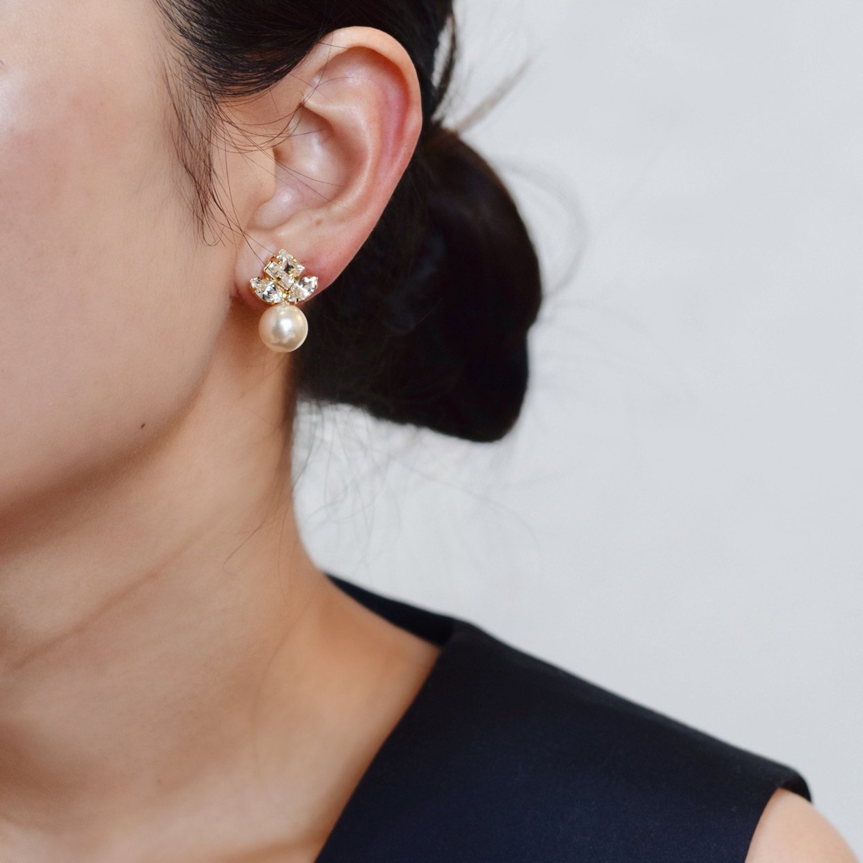 MALLI イヤリング - masae公式オンラインストア|ビジュー、ビジューアクセサリー、bijoux アクセサリー、ブライダルアクセサリー神戸、パールイヤリング、お呼ばれイヤリング、きれいめイヤリング、ゴールドイヤリング、フォーマルアクセサリー