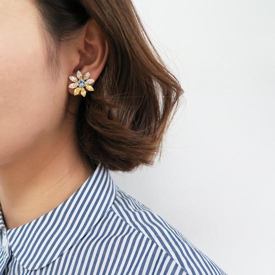 MINI BLOOM イヤリング - masae