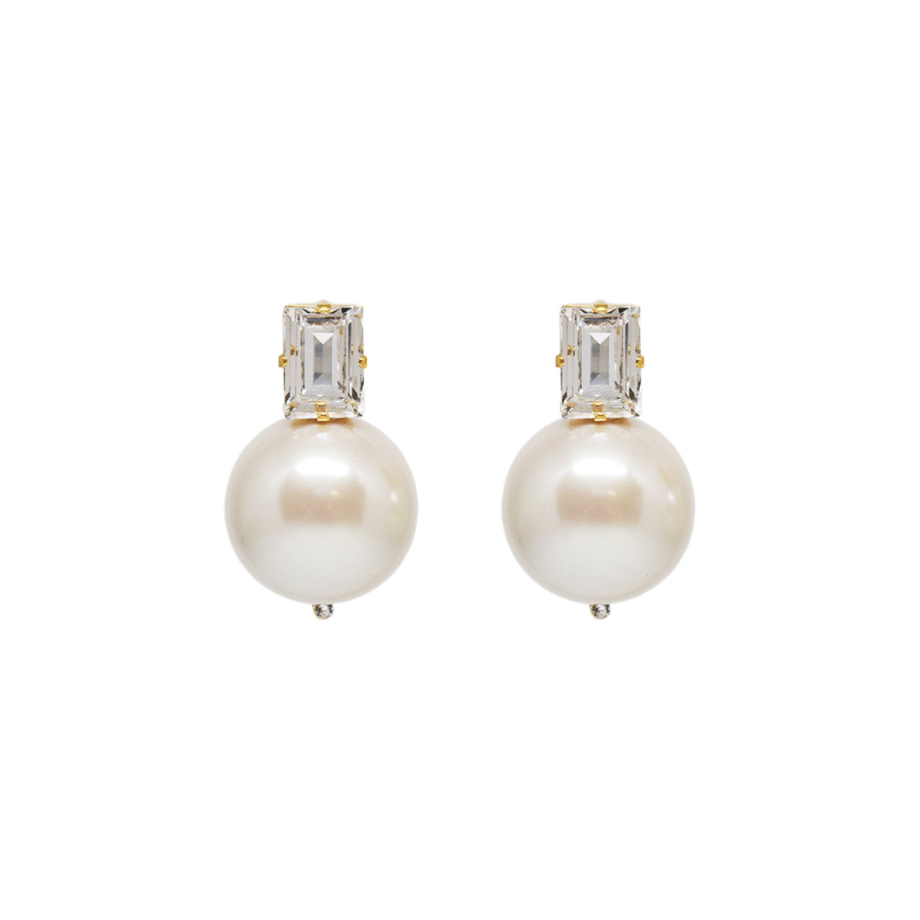 NAAMI ピアス - masae公式オンラインストア | 大ぶりパール、ポップピアス、クリスタルガラス、ヴィンテージライク、ブライダルピアス、結婚式ピアス、ブライダルアクセサリー、オケージョンシーン、お呼ばれアクセ,美人百花掲載、泉里香着用、堀田茜着用、non-no掲載、andGIRL掲載、STORY掲載、磯山さやか着用