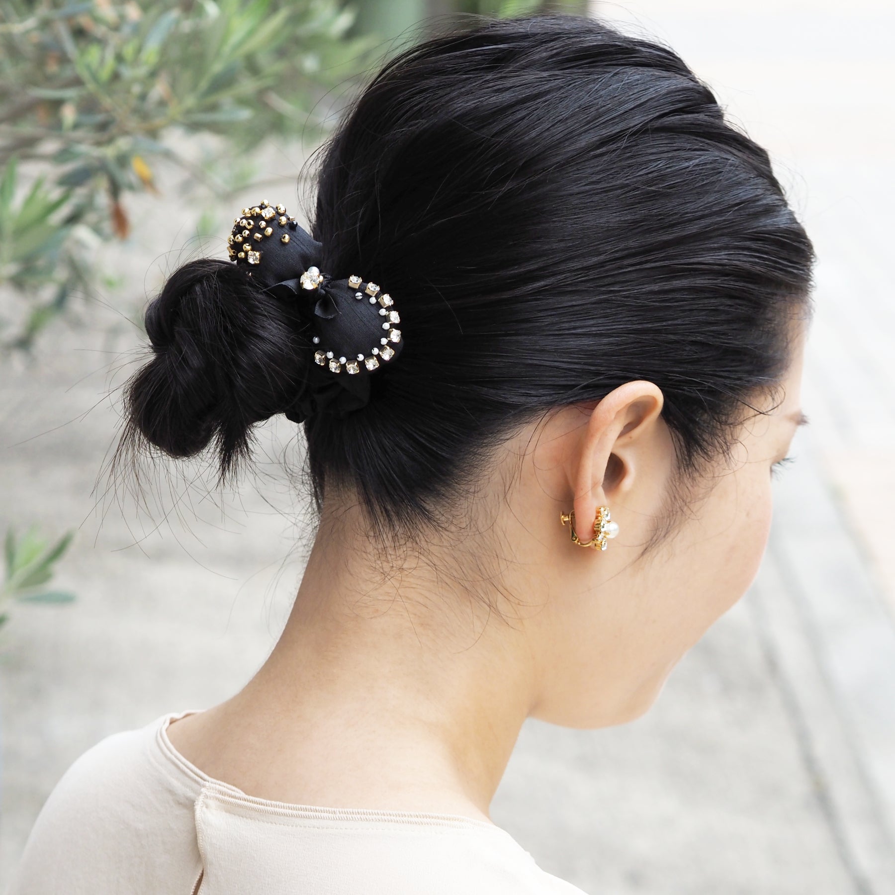 NITA シュシュ -masae公式オンラインストア | ビジューシュシュ、ヘアアクセサリー、リボンシュシュ、クリスタルガラス、お呼ばれヘアアクセ