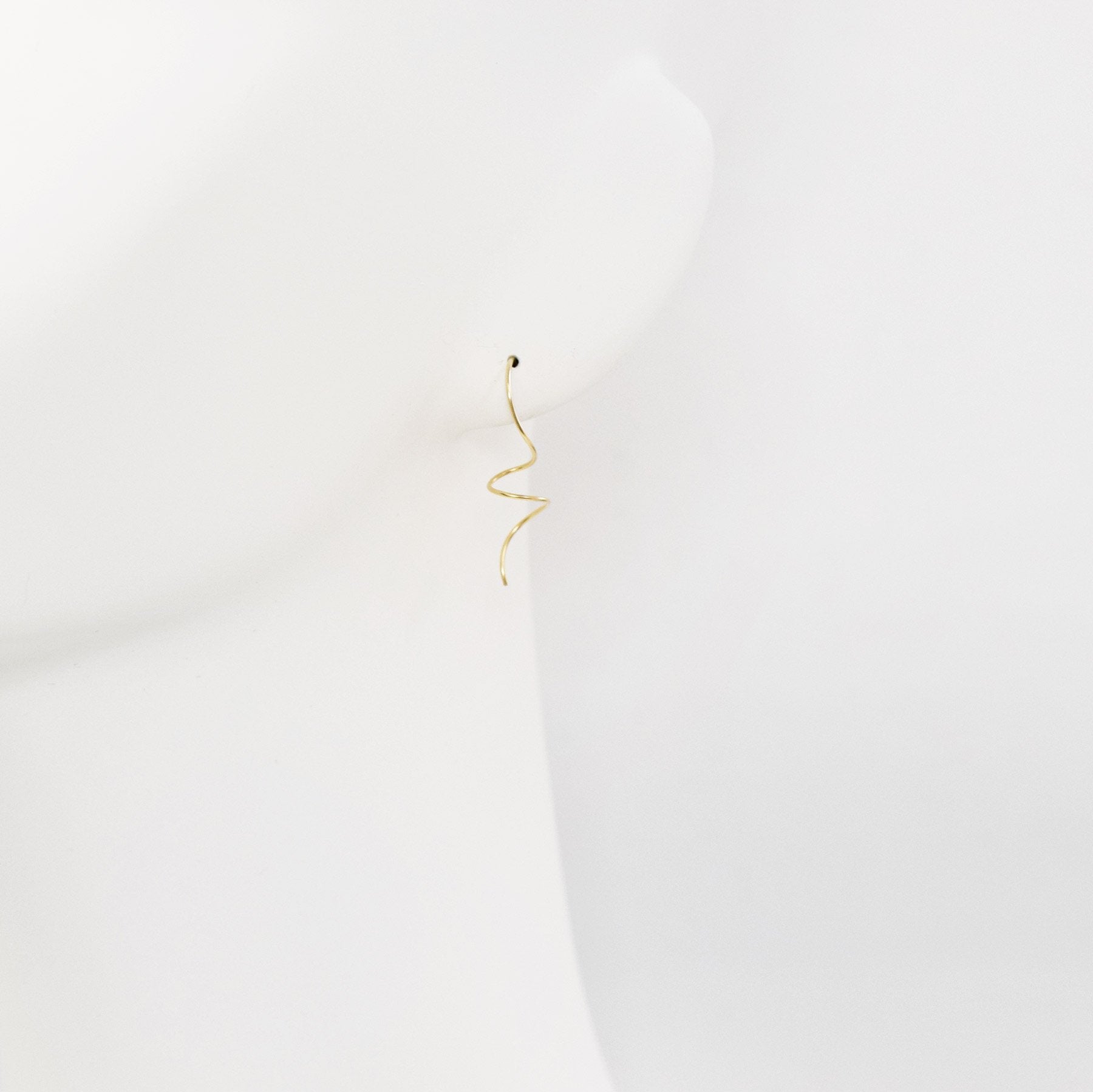 TWIRL ピアス - masae