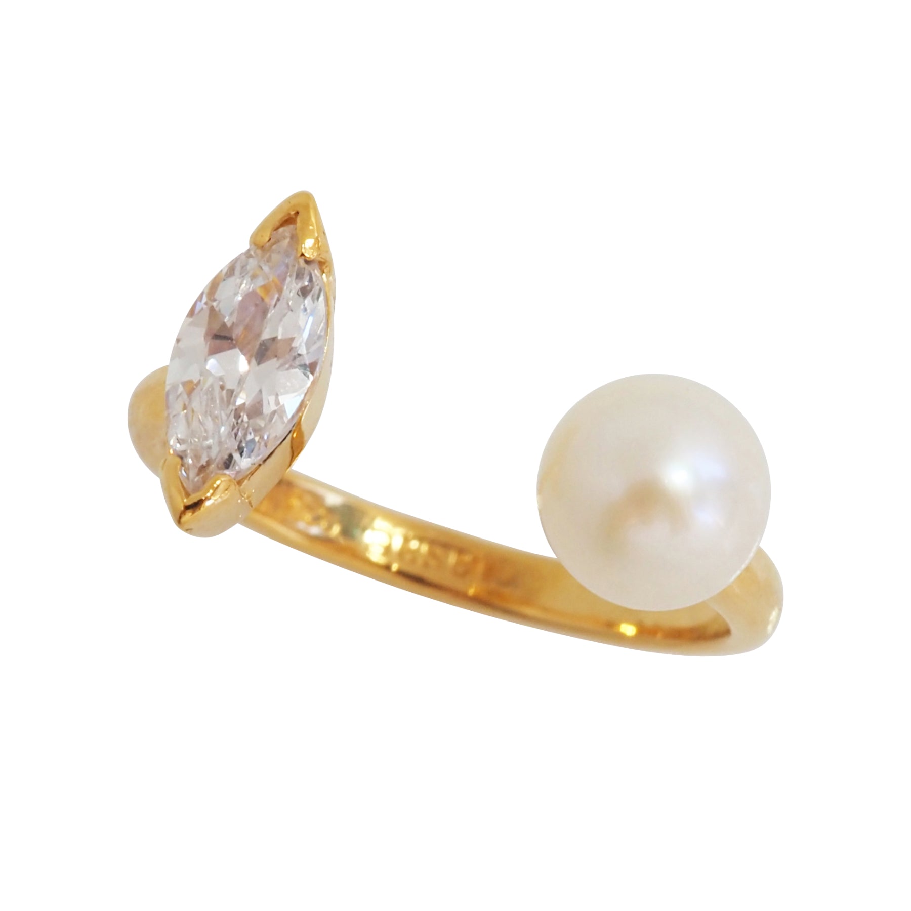 LEVA RING
